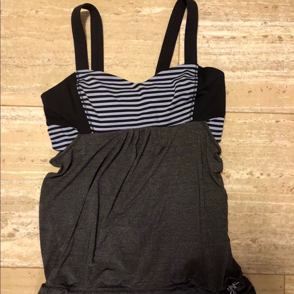 Lululemon sports tank top